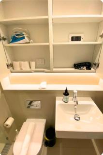 62D Stunning City View Abnb 2BR Apartment With Parking & Luxury Amenities - 2