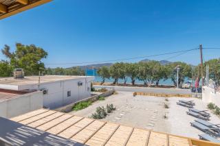Alia Vourla Suites - 1