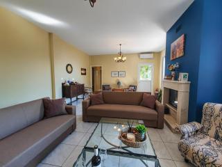 Pessada Bay Studios and Apartments - 4