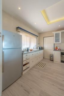 Telal Villa overlooking the sea - 8