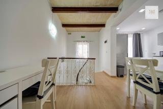 Prime Gzira Townhouse near Sliema Ferry - 4