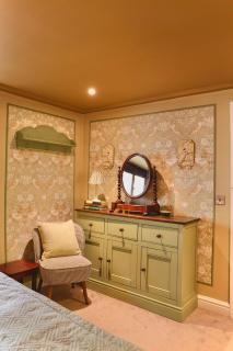 Town Gate Cottage - 5