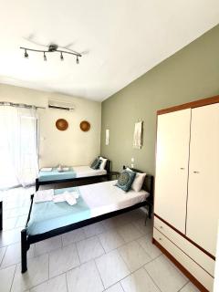 Nikol Thea Studio - 2