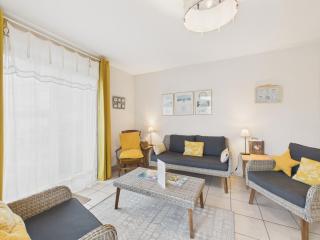 Vue mer, plage à pied, bel appart pour 4 - 4