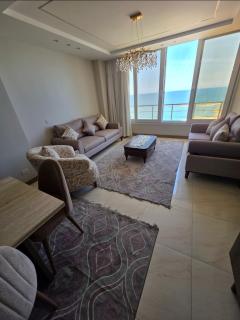 Direct Seaview Luxury Home 3Bedroom with Wifi and Parking - 9