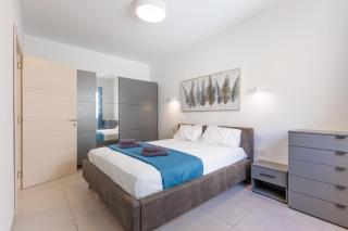 Central 2BR Apartment in Swieqi Near St Julians by QuickTrips - 3