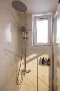Villy's Comfort Zone Apartments - 4
