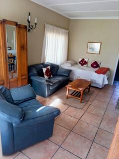 Alpha Self-Catering - 8