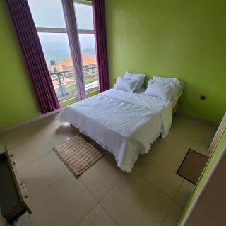 Your private room with private bathroom - 2
