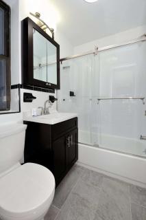 The Lexy V Vibe 8631 - 1