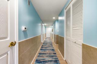 South Wind 208 - 6