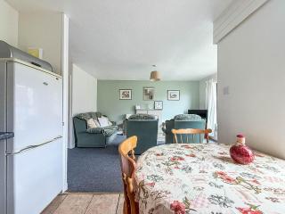 Homely 3 Bed Bungalow, Sleeps 6 In A Stunning Location In Cornwall Ref 85067P - 5