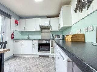 Lovely 3 Bed Bungalow, Sleeps 6 In A Beautiful Location In Cornwall Ref 85070P - 1