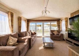 Beautiful 6 Berth Caravan By The Beach In Suffolk Ref 40076Nd - 9