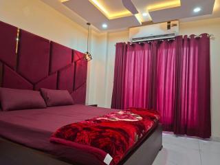 One bed apartment in Bahria town Lahore - 3