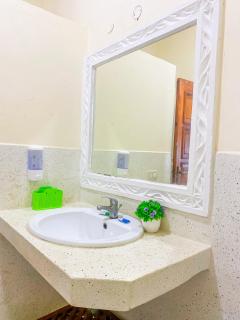 Hidden Gems Villas 2BR Coastal Retreat, Malindi - 1