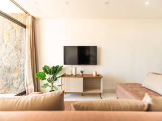 Apt with Rooftop Pool, Sunset Views - KS5 - 2