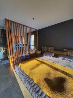 Villa with pool and sea view - 8