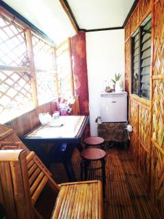Alona's Traditional Filipino Home near 100 Islands Wharf - 9
