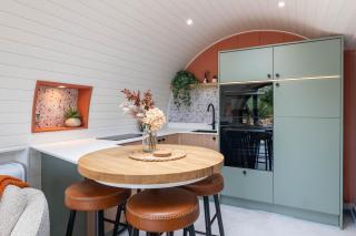 Avalon 2-Bed 2-Ensuite Luxury Pod with Hot Tub - 5