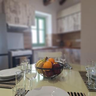 Alekos Cozy Stone 2BR Home Karya Center - 5