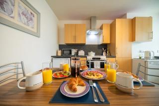 Surfer 2Bed Flat Central Thurso, Parking, Wi-Fi - 1
