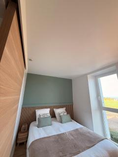Cozy apartment with sea and port views of Erquy - 8
