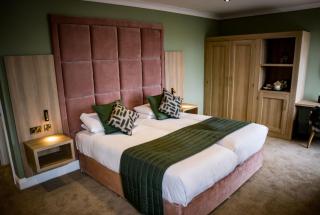 Clifton Arms Hotel - 9