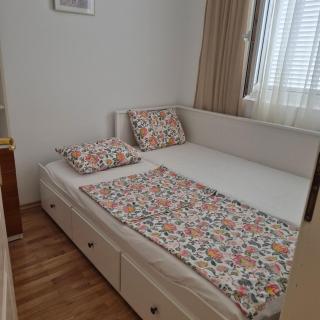Bright & Spacious Apartment Budva - 6