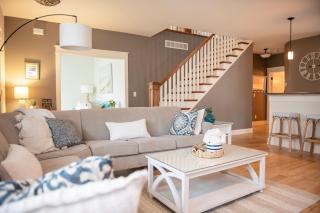 Upscale Craftsman Home w Fire Pit 2 Blocks from Lake Michigan - 6