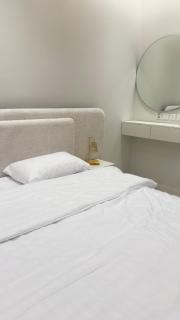 Quiet Sanctuary Bedroom and Living Room Apartment - 4