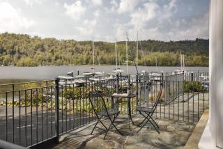Lakeside Studio - Ridgestone - 9