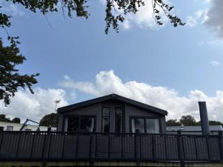 Luxury Harrogate Lodge South Facing Decking - 0