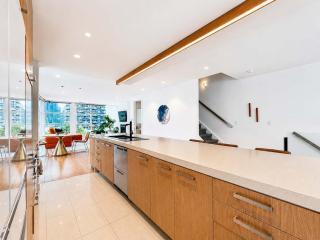 Cloudhouse 210 - 3