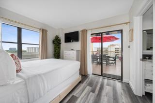 Volcano Bay View 2 Bed 2 Bath Penthouse - 6