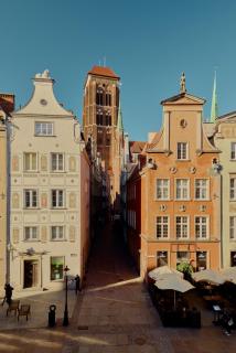 Old Town Pure White by Downtown Apartments - 9