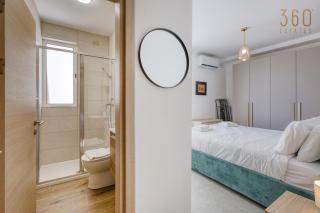 Central, fully equipped 2BR home in central Msida - 5