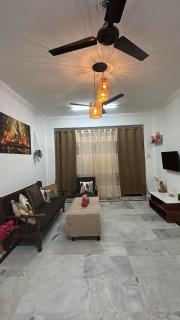 Royal Abode- Mi Road- cscheme-Pink City-Near Airport and Jaipur Junction Railway station - 2
