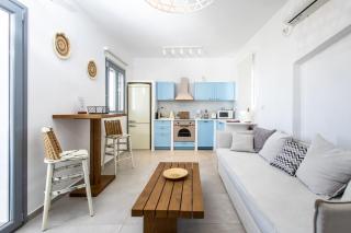 Naxos Infinity Villa and Suites - 6