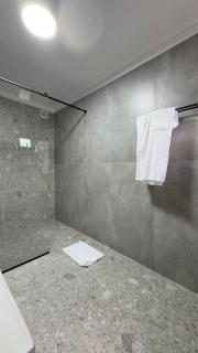 Kurjun Guest House - 8