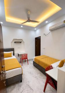 Flexibay girls hostel south campus - 4