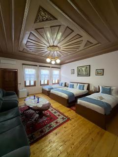 Xhulio Guesthouse Berat - 8