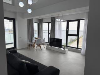 Sea View Apartment in North Mamaia - 0
