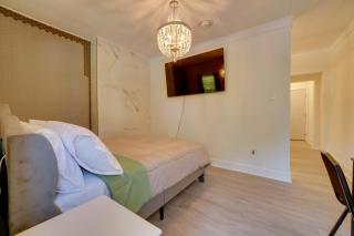 Walk Downtown! Hinton Historic District Studio - 6