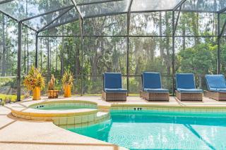 Stunning Vacation Home in Watersong Resort with Large Pool with Spa and Movie Room - 3