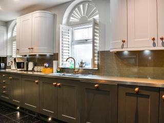 Swanage Beach House - 4