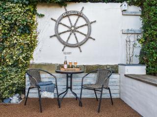 Harbour Retreat - 1