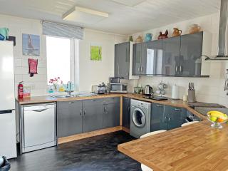 Cottage Lloyds - 5