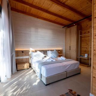 Nalu Beach Villas - 9