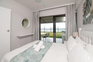 3 Bronze Beach Umhlanga Rocks - 4